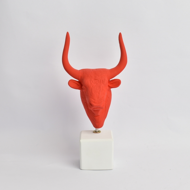 ΜΙΝΩΤΑΥΡΟΣ ΚΟΚΚΙΝΟΣ ΜΕ ΑΣΠΡΗ ΒΑΣΗ Κεραμικό 10X8,5X22Y